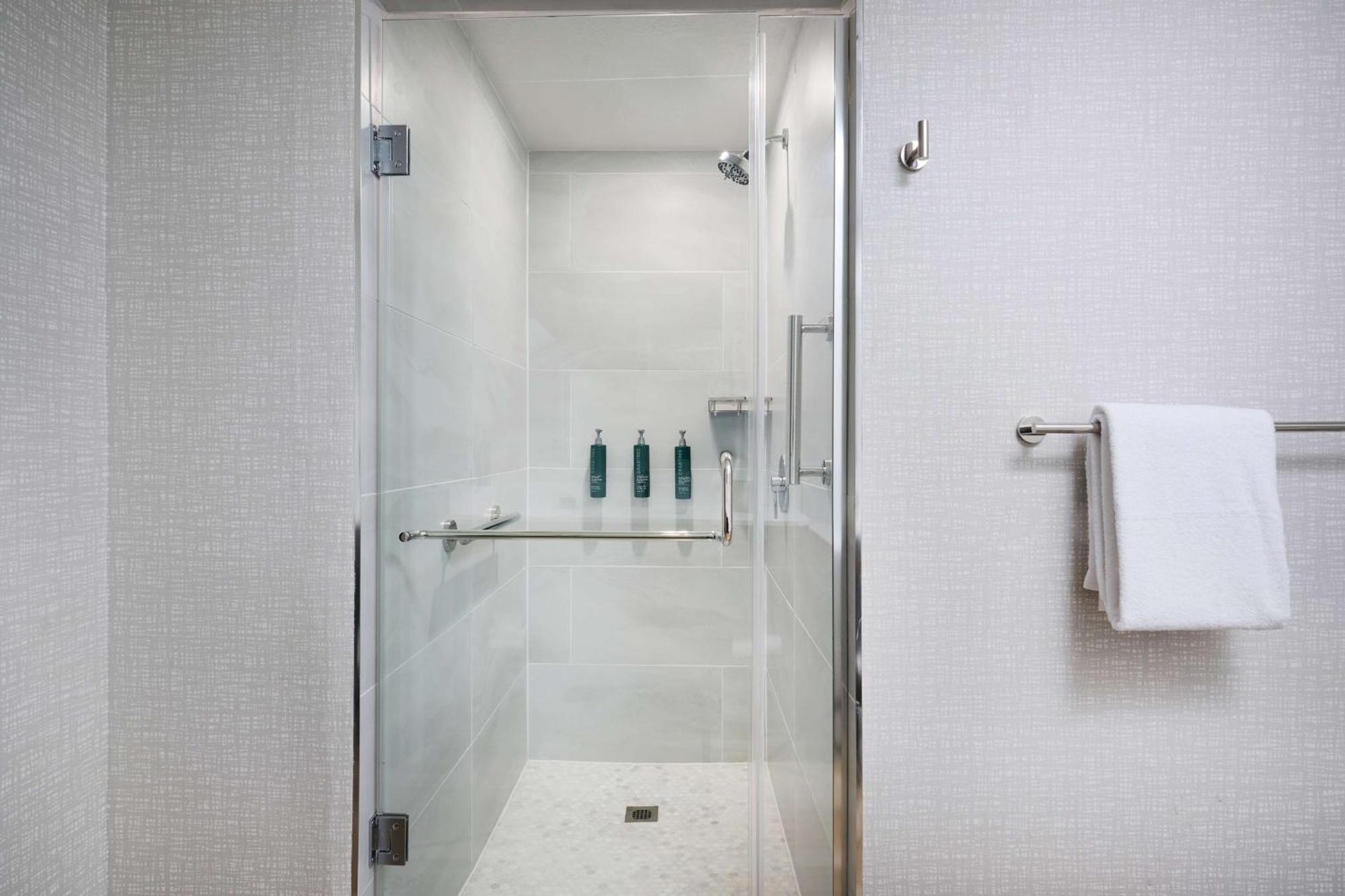Doubletree By Hilton Chatsworth Los Angeles Zewnętrze zdjęcie